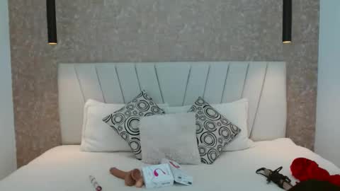 Abby 19 years online show from February 16, 5:15 pm