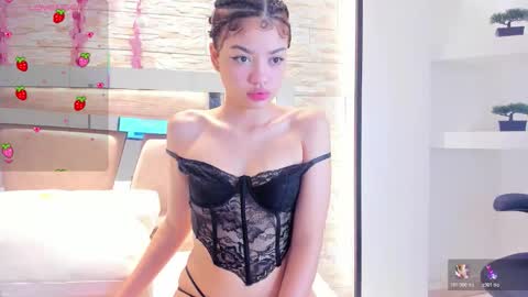 chloe online show from February 20, 10:28 am