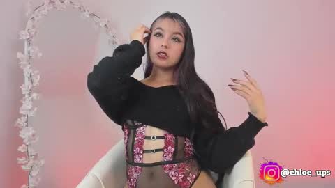 Chloe  online show from February 3, 4:54 am