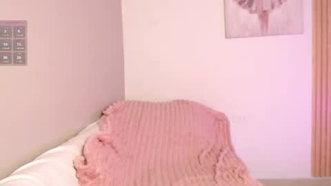 chloe_peach_ online show from March 20, 12:10 pm