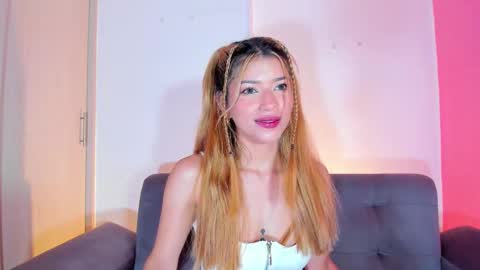 Chloe Miller  online show from September 13, 4:31 am