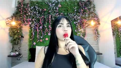 Chloe online show from December 1, 2:48 am