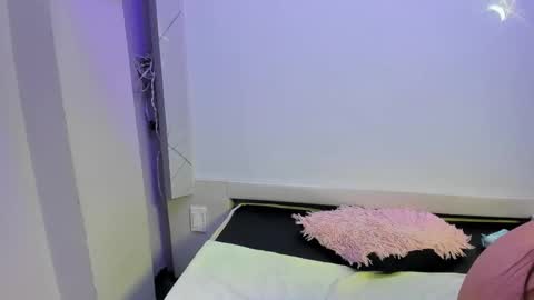 ChloeSignup For Free  Join my Fan Club online show from March 27, 2:57 am