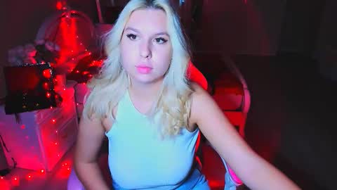 ChloeRicci online show from October 19, 2:57 am