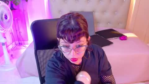 Chloe rosse online show from January 11, 2:05 am