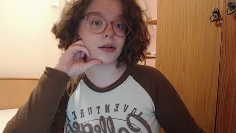 chmiri online show from February 8, 12:39 pm