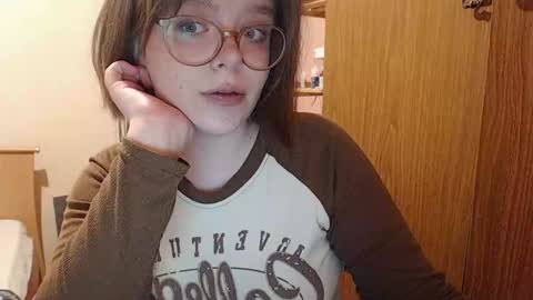 chmiri online show from December 28, 6:18 pm