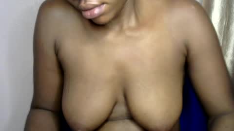 choco_bitch677 online show from June 25, 4:56 am