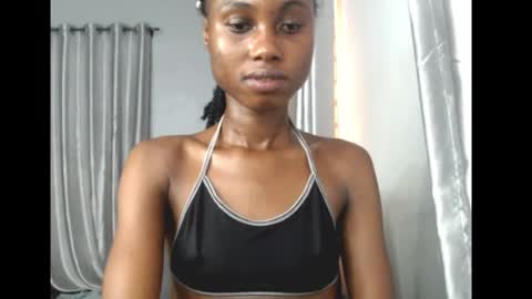 choco_petitqueen online show from March 28, 8:36 am