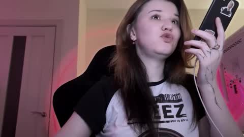 Lissa online show from February 16, 3:56 pm