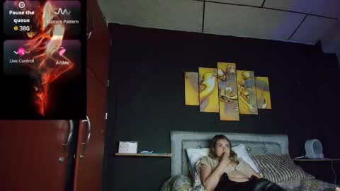 Yarixa online show from March 5, 11:55 pm