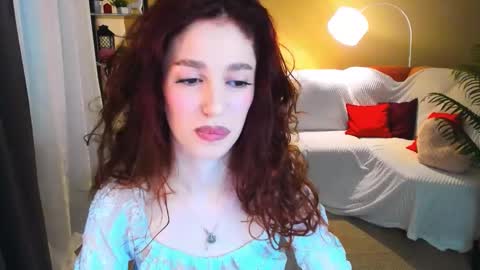 christinaconteeree online show from March 2, 4:34 am