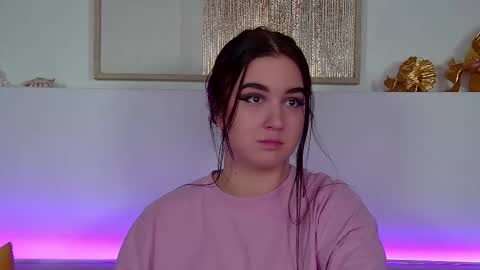 Christina online show from November 25, 7:26 pm