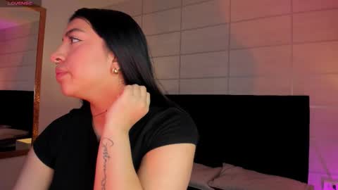 Christine  online show from February 26, 12:15 pm