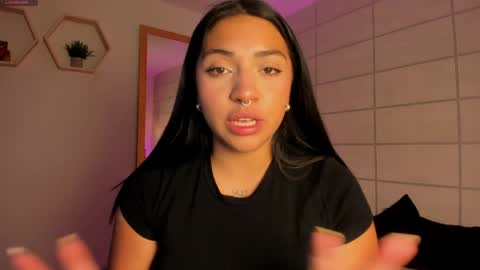 Christine  online show from April 8, 12:18 pm