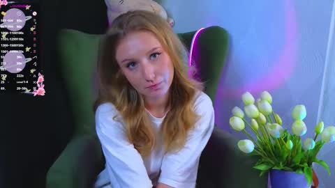 christinethornton online show from November 27, 9:28 pm