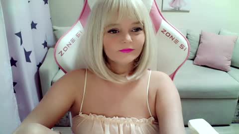 Christi online show from December 23, 7:06 am