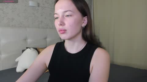 hristy3 online show from January 11, 12:48 am