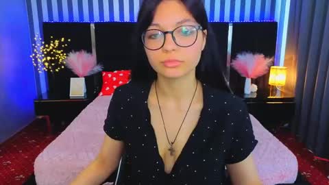 Christina online show from May 21, 1:42 pm