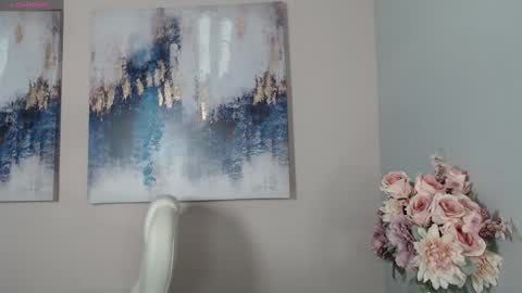 Vanesa online show from March 4, 7:01 pm