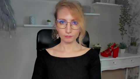 Cinderella online show from February 26, 7:07 am