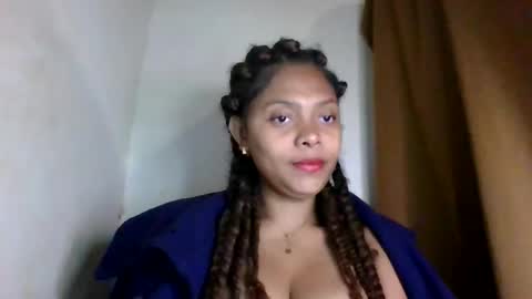 ckamilla45 online show from May 9, 4:25 am