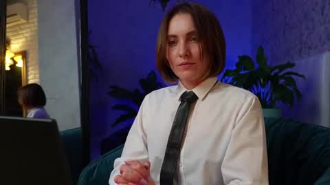 Clara online show from April 11, 6:11 pm