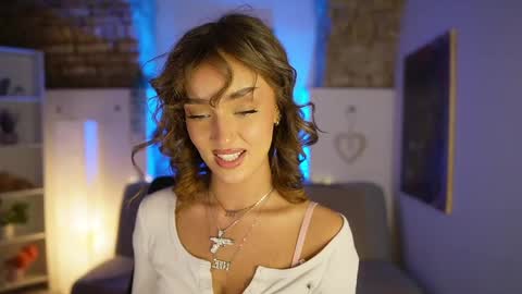 Clara smile online show from February 13, 7:42 pm