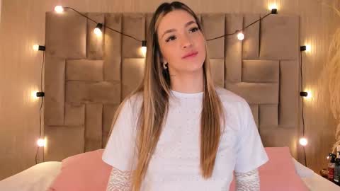 Clara del mar online show from October 10, 10:53 am