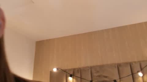 Clara del mar online show from October 17, 11:02 am