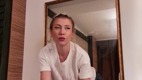 Clara online show from September 11, 3:51 am