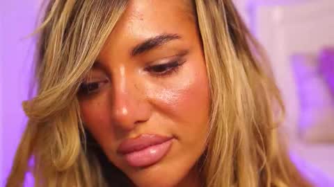 ClaraHazel online show from October 14, 5:21 am