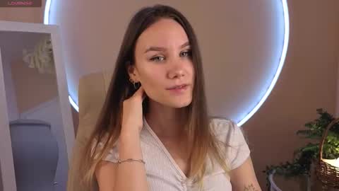 Claire online show from September 24, 9:19 am