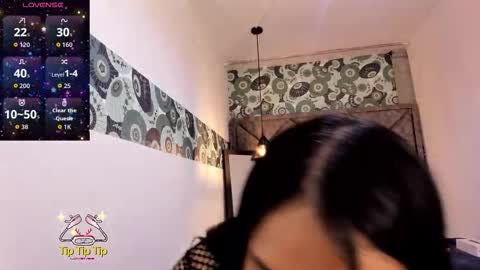 CLARISE ALLEN online show from March 26, 9:27 pm