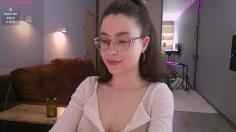 Cassy Classy online show from March 24, 1:27 pm