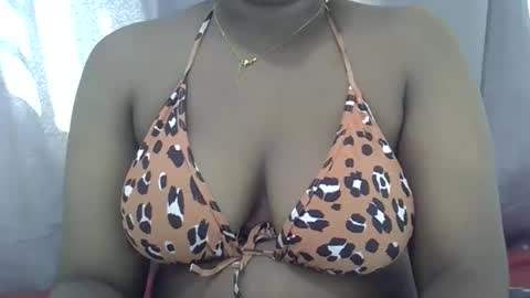 classy_zoey online show from November 28, 11:35 am