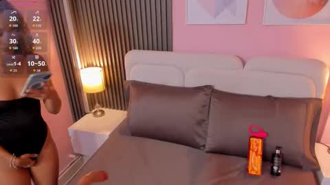 clauwdeen  wolf online show from December 4, 11:16 pm