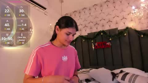 Cleopatra online show from December 28, 7:22 pm