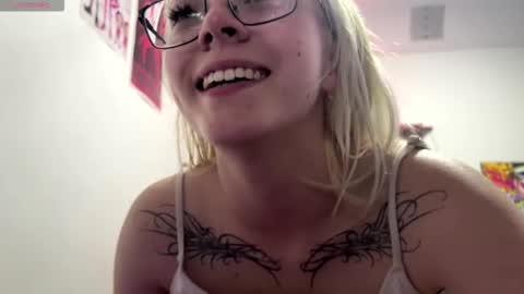  CLOE  online show from February 12, 6:42 pm