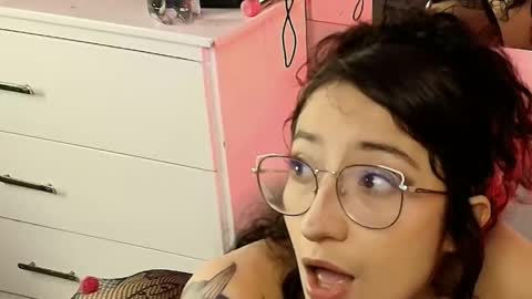 Cloe Leeee online show from October 22, 5:34 am