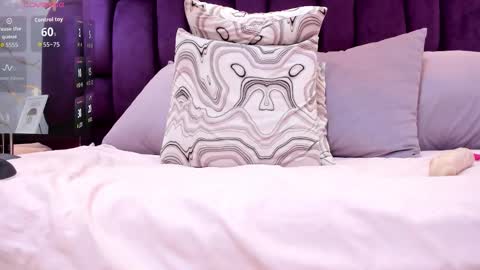 Cloe online show from November 7, 6:57 pm