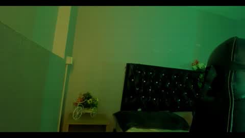 sara online show from February 20, 11:45 am