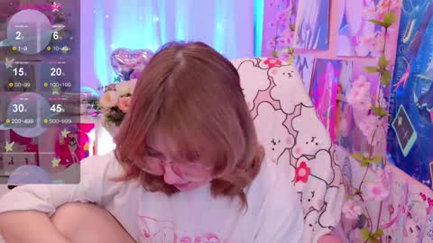 Mia online show from February 7, 9:07 pm