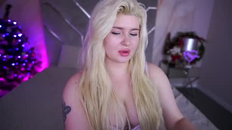 onlyfans amyleyy online show from December 24, 7:28 am