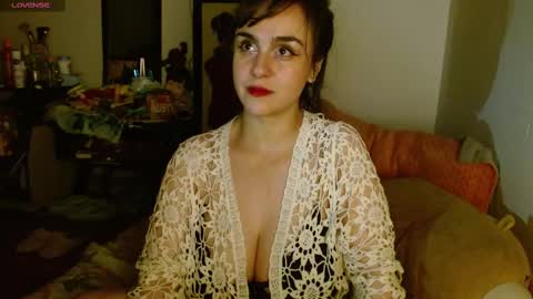 Collette online show from September 30, 5:35 am