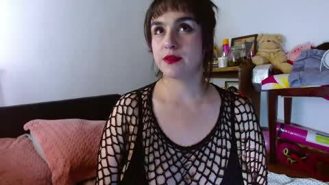 Collette online show from May 31, 7:03 am