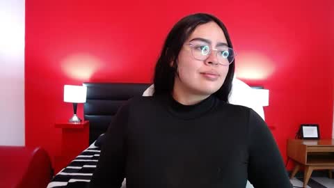 Cora online show from April 15, 11:44 am