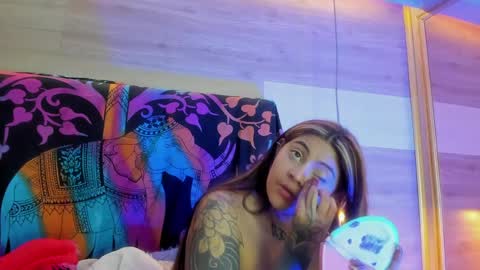 Cori online show from April 1, 4:02 am