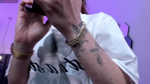 Corinne Russo online show from February 5, 3:34 am