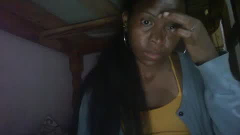 couleur_vanille online show from December 23, 5:43 pm